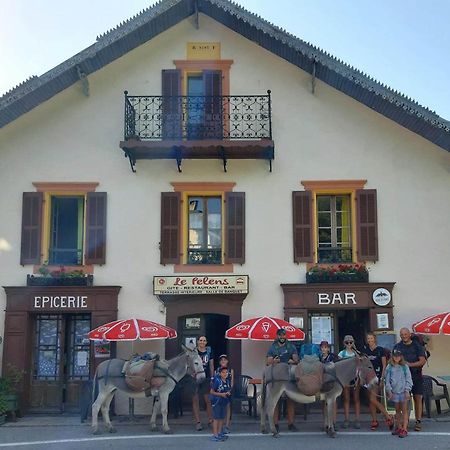 Gite Le Pelens Saint-Martin-dʼEntraunes Exterior foto