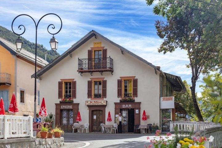 Gite Le Pelens Saint-Martin-dʼEntraunes Exterior foto