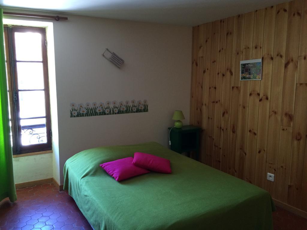 Gite Le Pelens Saint-Martin-dʼEntraunes Exterior foto